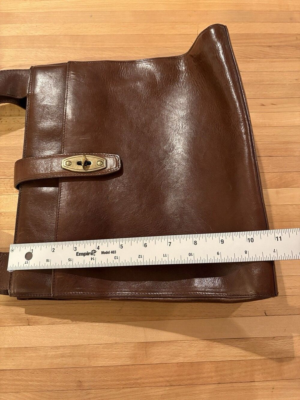 Vintage Fossil Brown Leather Shoulder Bag Tote Turn Key Clasp Large Structured - Picture 8 of 9